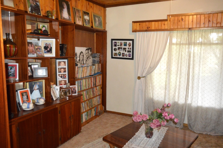 5 Bedroom Property for Sale in Stilfontein Ext 4 North West